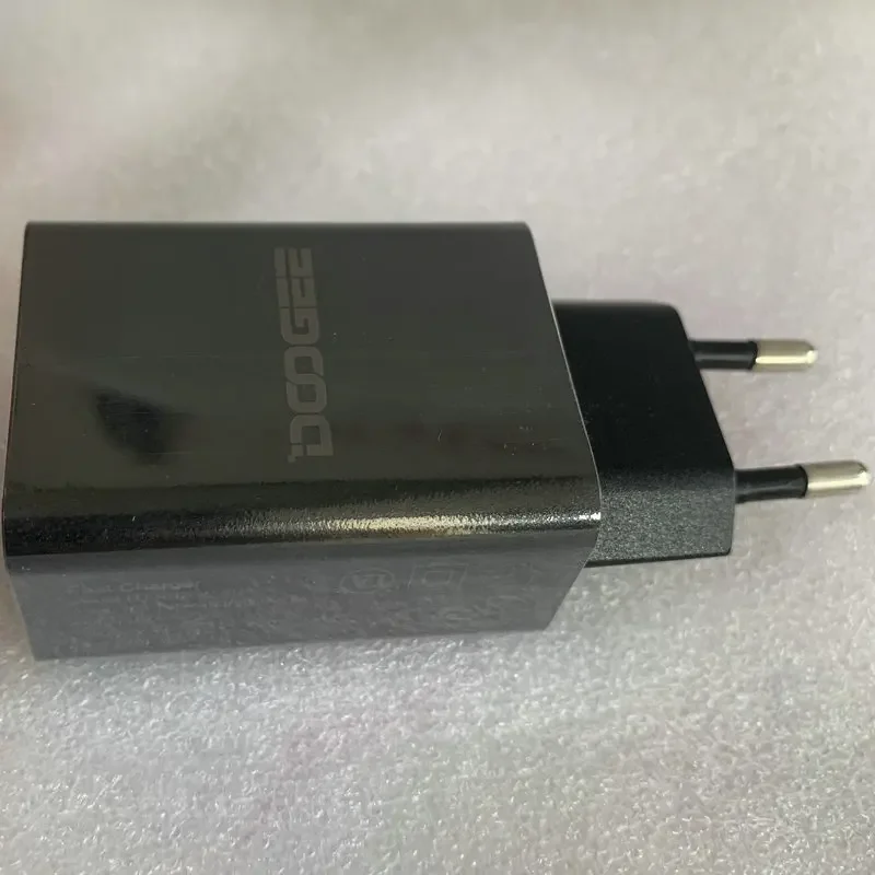 อะแดปเตอร์ไฟสำหรับ Doogee V20  - Travel Accessories For Europe บทวิจารณ์และราคา